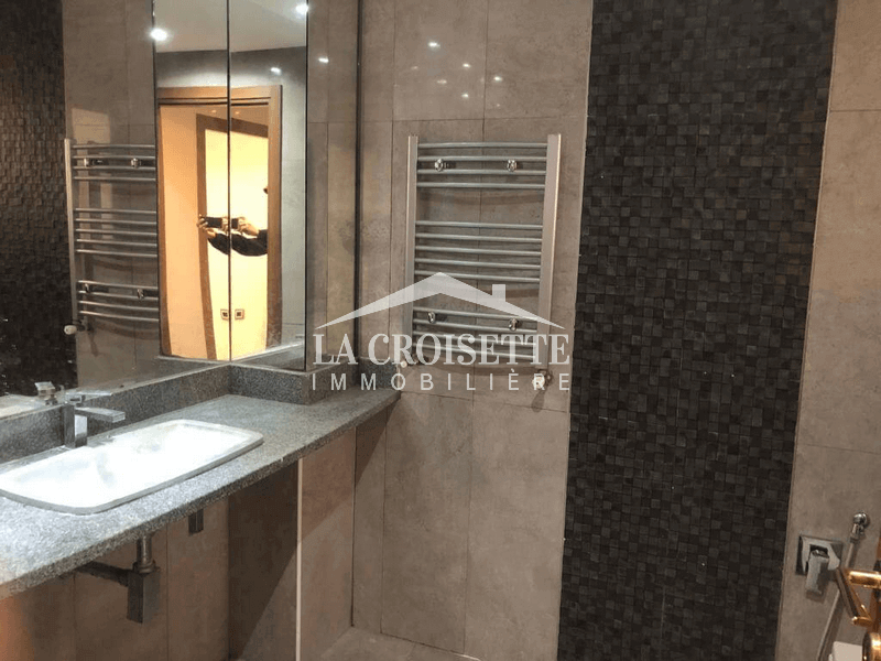 Duplex S+3 avec terrasse aux Jardins de Carthage